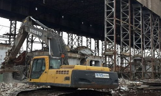 Демонтаж ангаров в Петропавловске-Камчатском под ключ - стоимость от 1586 руб. | 2Землекопа-Птк 