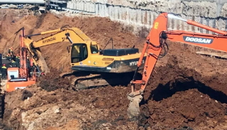Разработка котлована экскаватором под фундамент в Петропавловске-Камчатском — цена от 2643 руб. | 2Землекопа-Птк