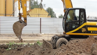 Выкопать яму экскаватором в Петропавловске-Камчатском от 952 руб. - 2Землекопа-Птк 